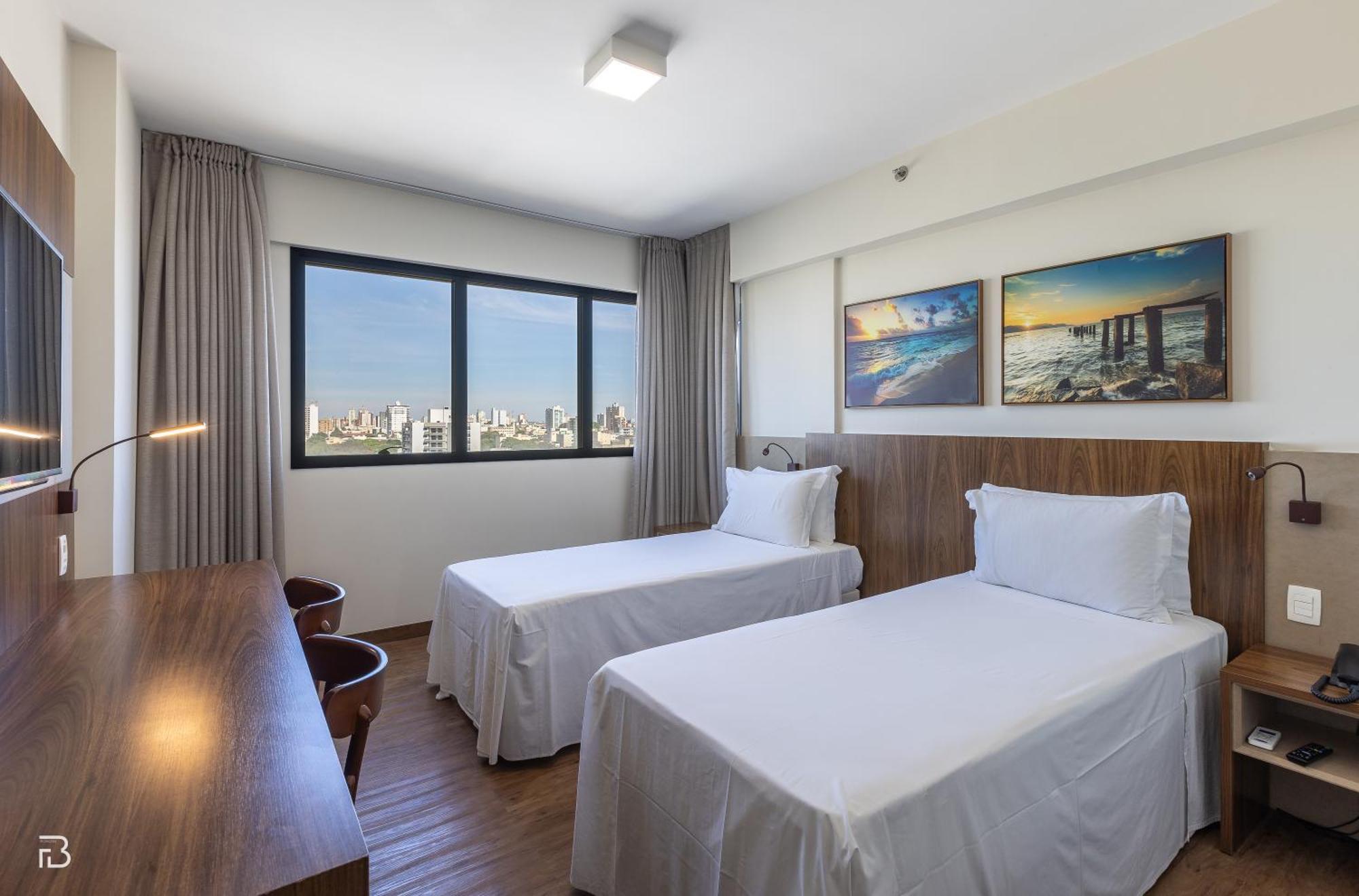 Twin Room,1592884556:JPEG