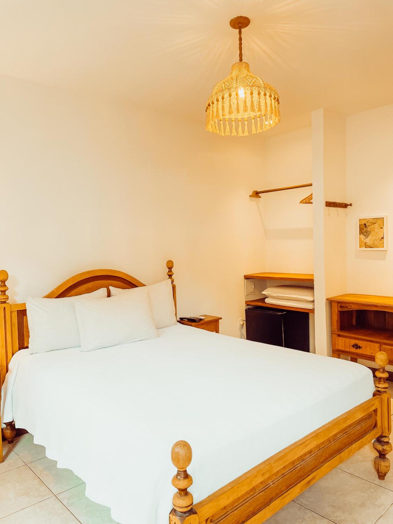 Standard Room,1618824194:JPEG