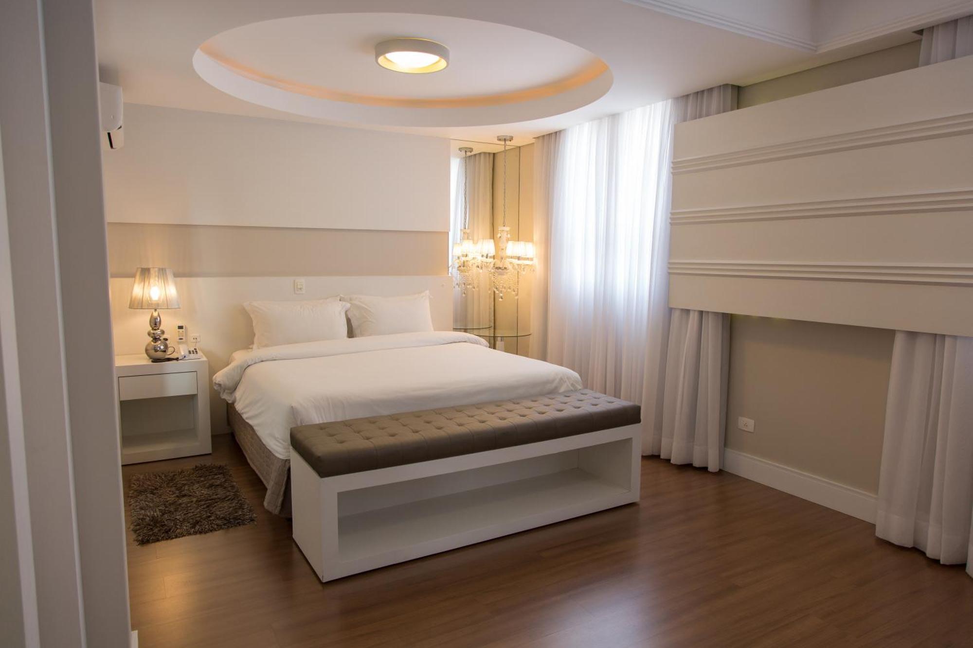 Suite com Banheira de Hidromassagem