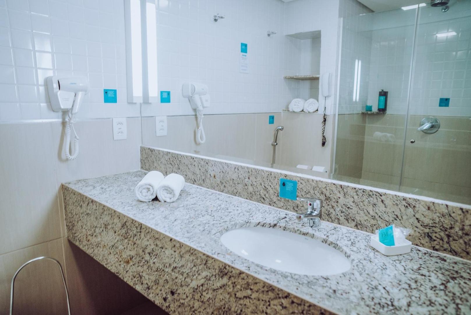 Quarto Twin Superior com Vista da Cidade