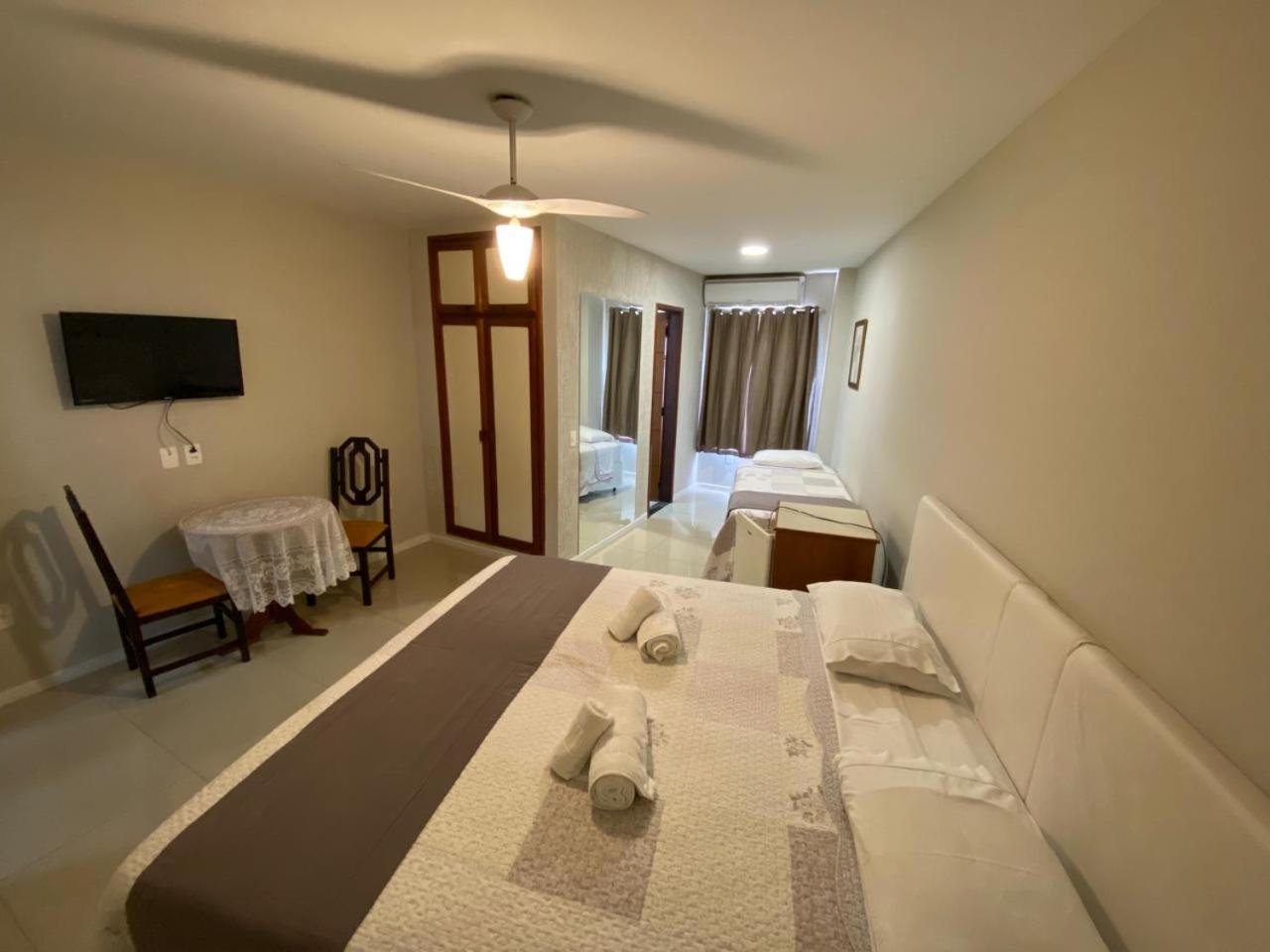 Family Room,1609026703:JPEG