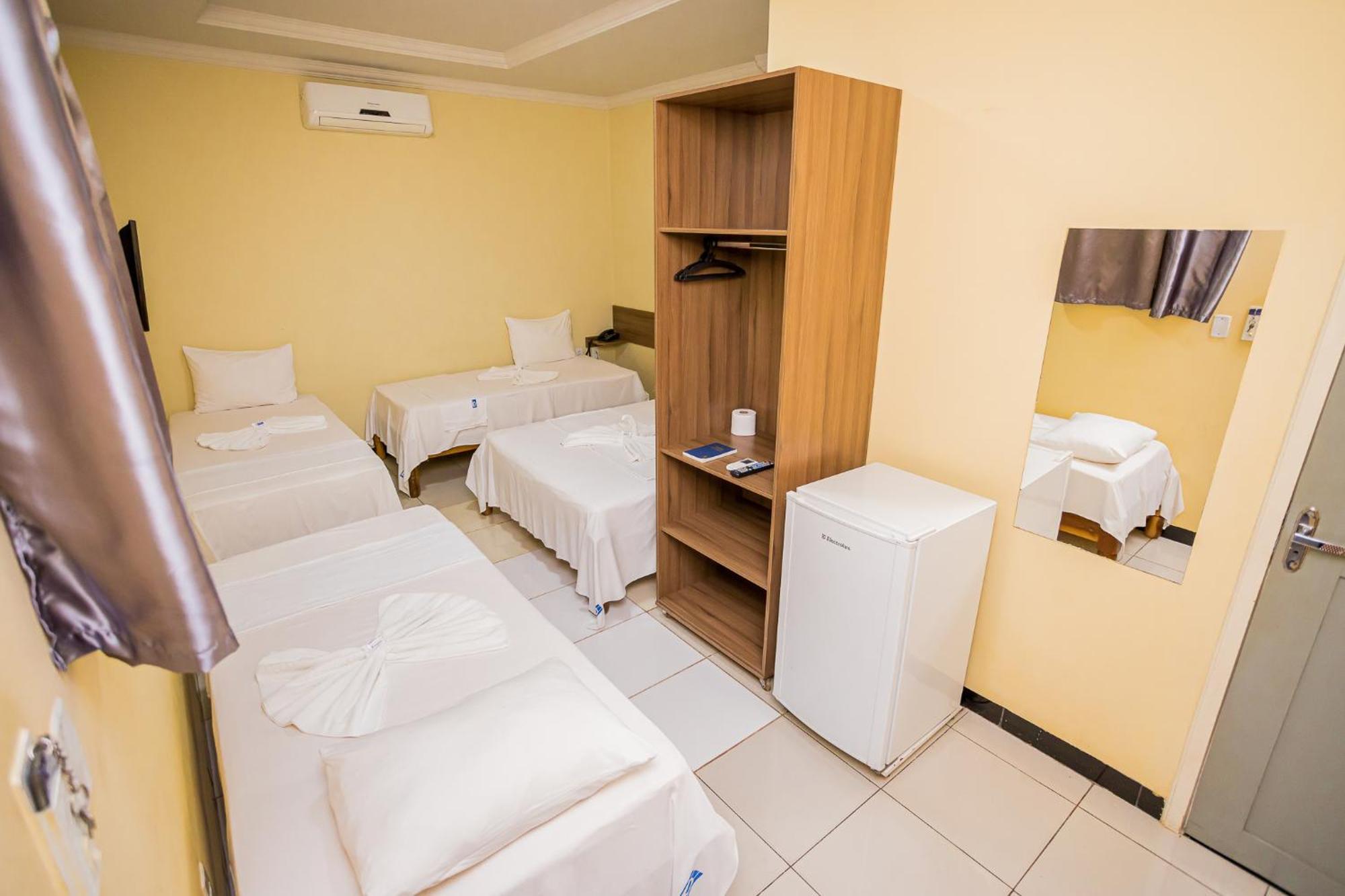 Quarto Quádruplo Luxo