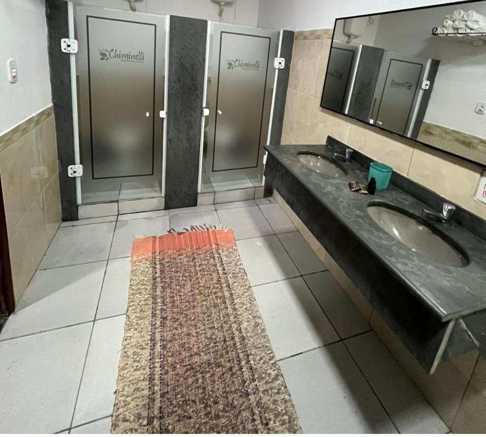 Suite com 2 Quartos