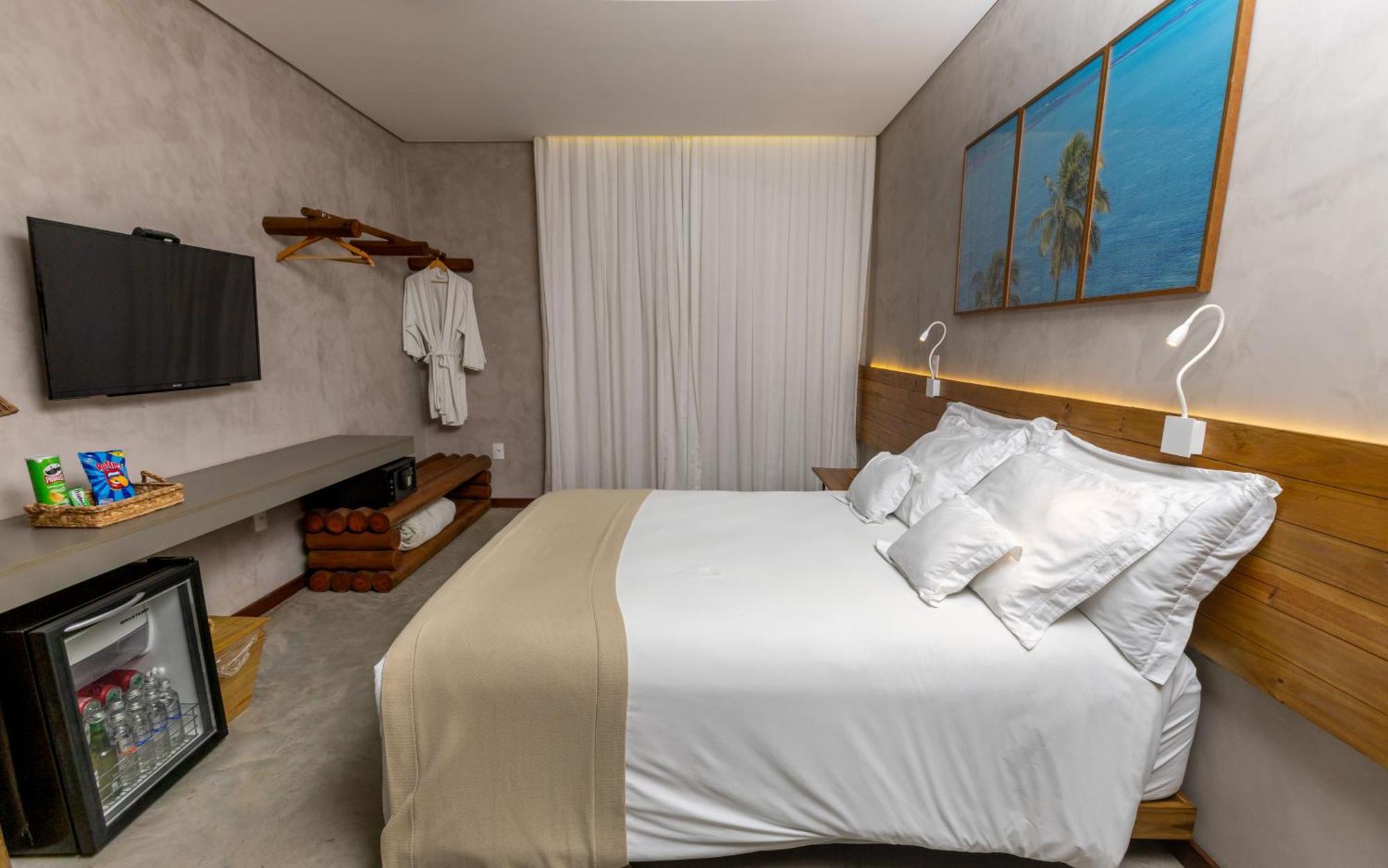 Quarto com Cama King-size - Acesso a Pessoas com Mobilidade Condicionada