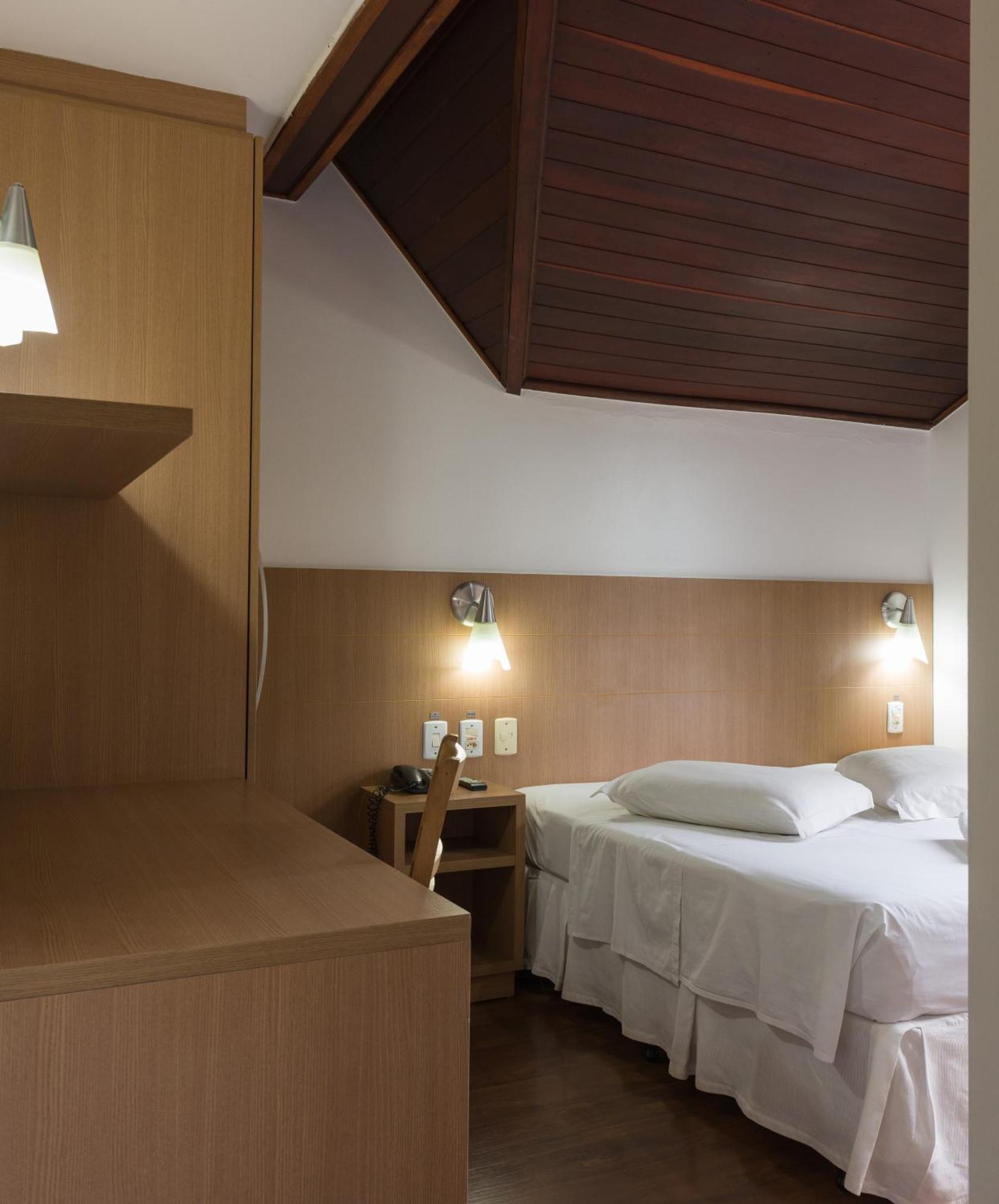 Quarto Individual Económico