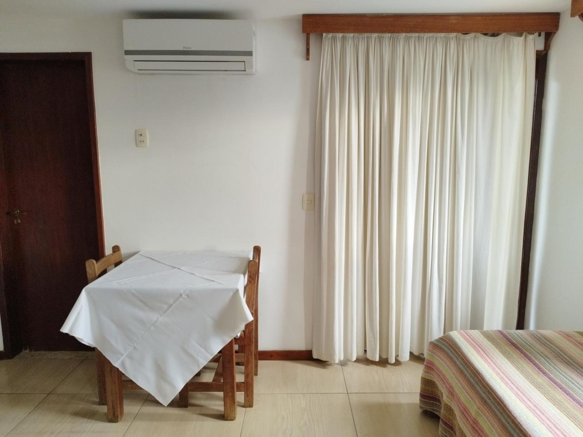 Quarto Quádruplo Standard com Vista Mar