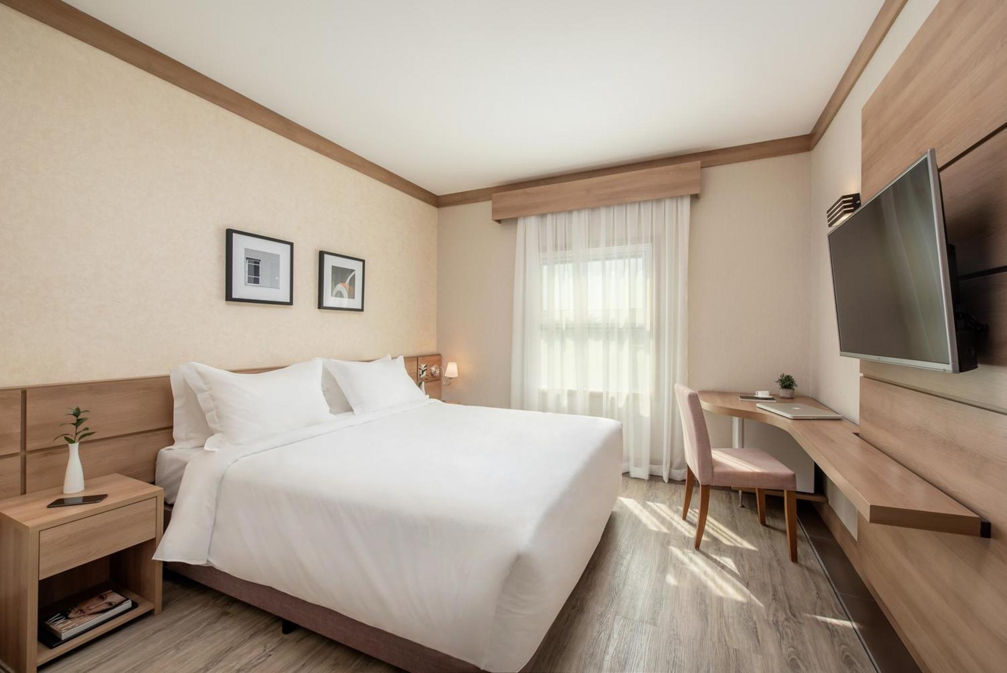 Standard Double - 1 Double Bed