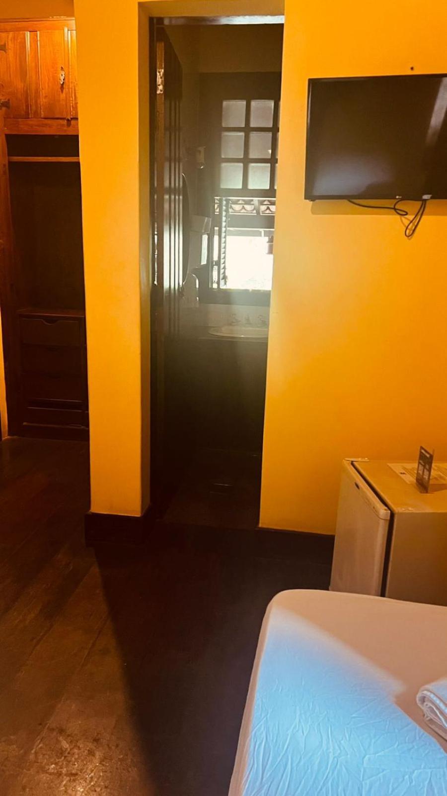 Quarto Duplo ou Twin Standard com Ventoinha
