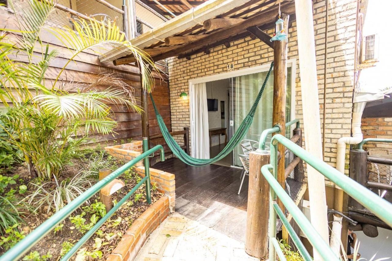 Quarto Quádruplo com Vista Jardim