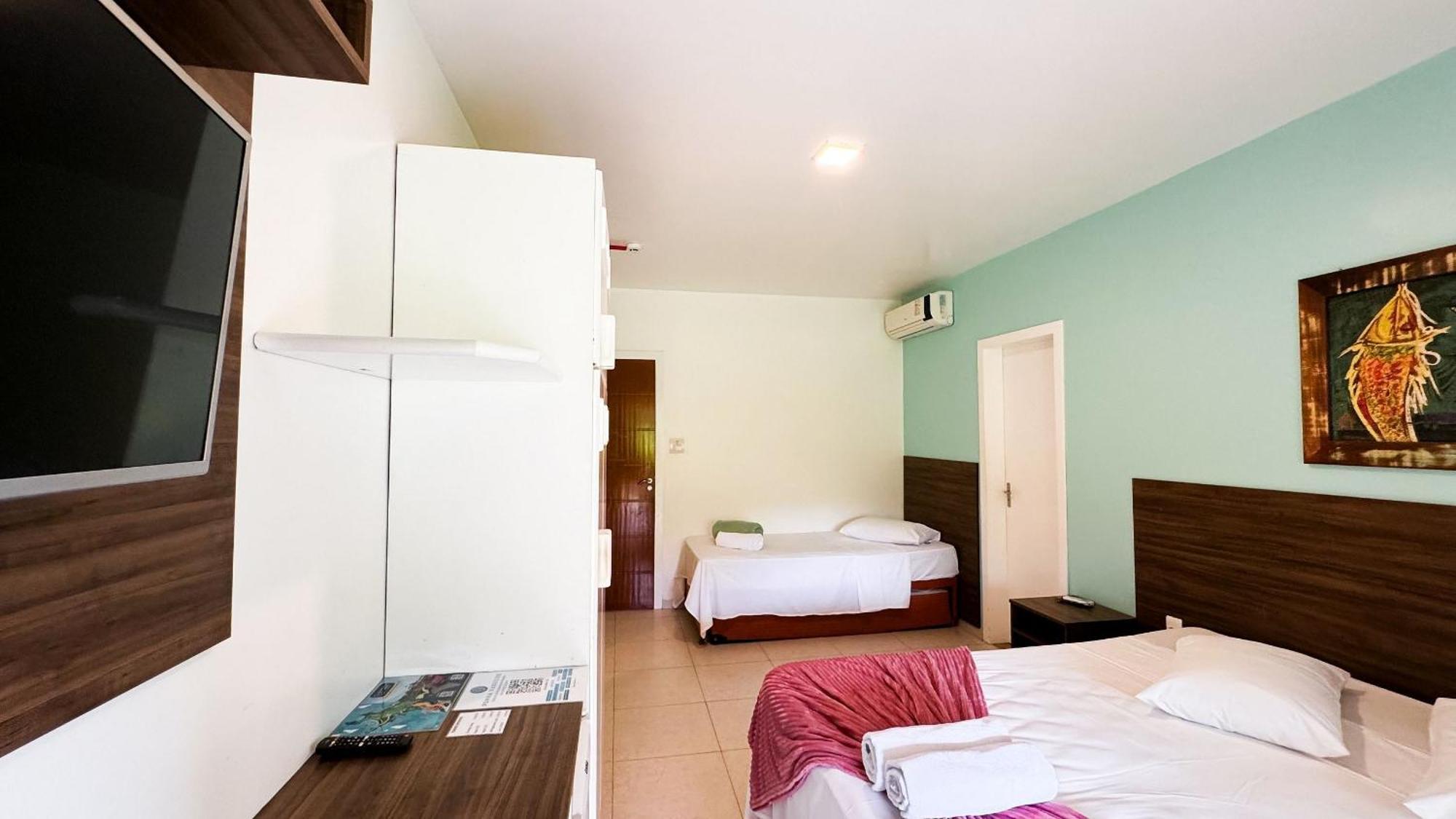 Quarto Quádruplo com Varanda
