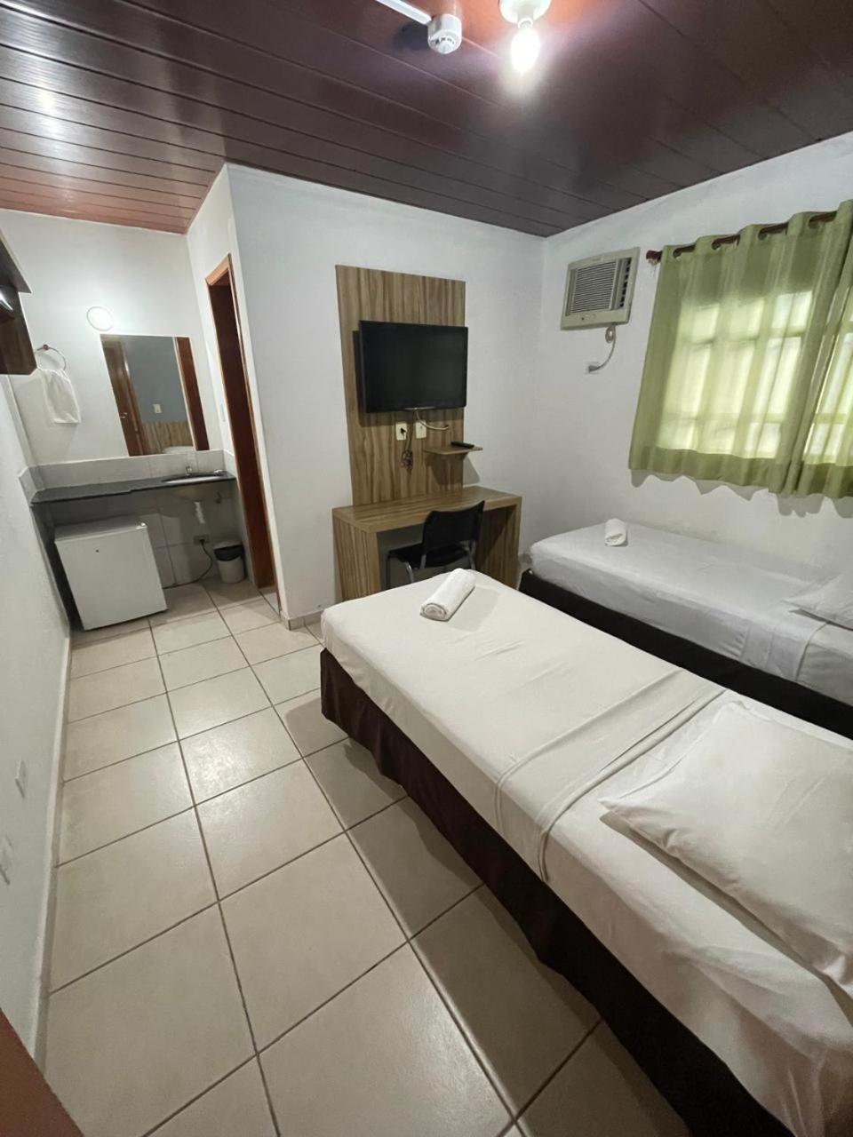 Quarto Twin Económico
