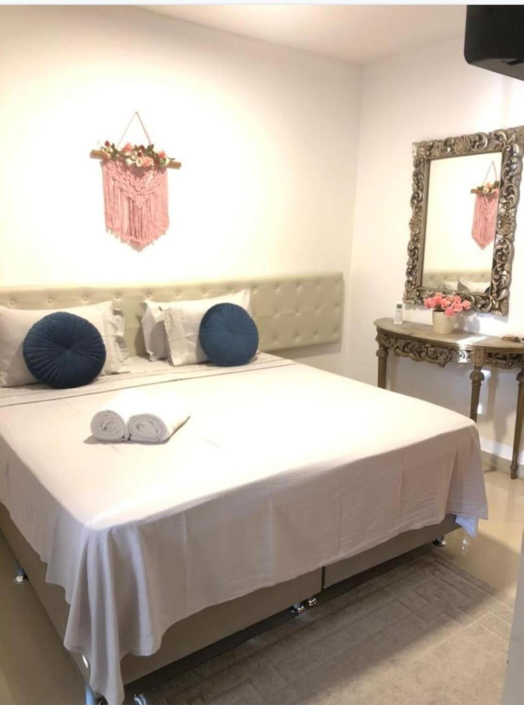 Quarto Duplo Deluxe com Varanda e Vista Mar
