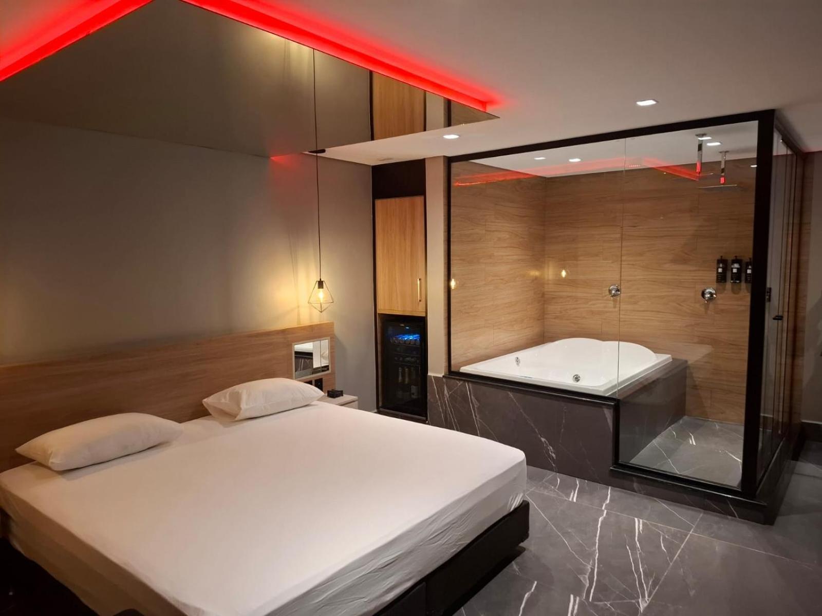 Suite Deluxe com Banheira de Hidromassagem
