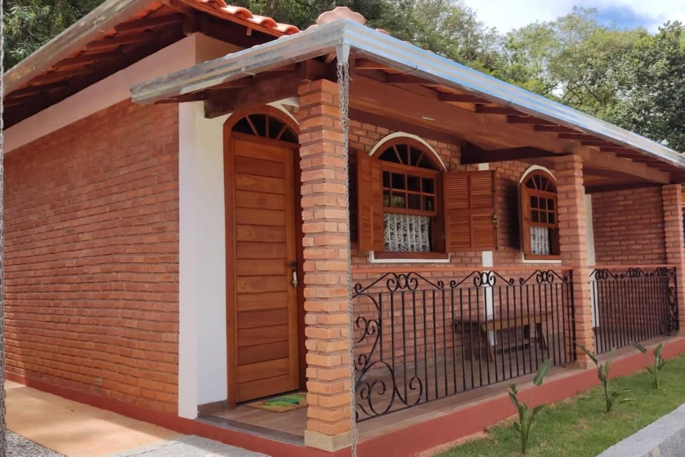Chalé com 2 Quartos