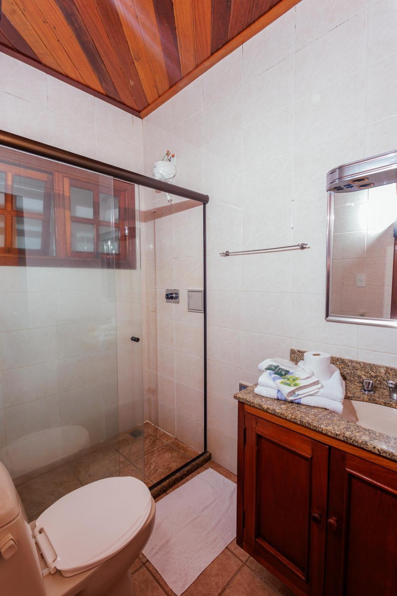 Suite com Varanda