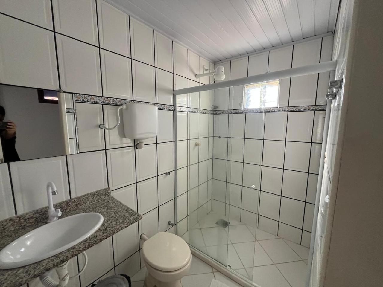Quarto Familiar com Vista Mar Lateral