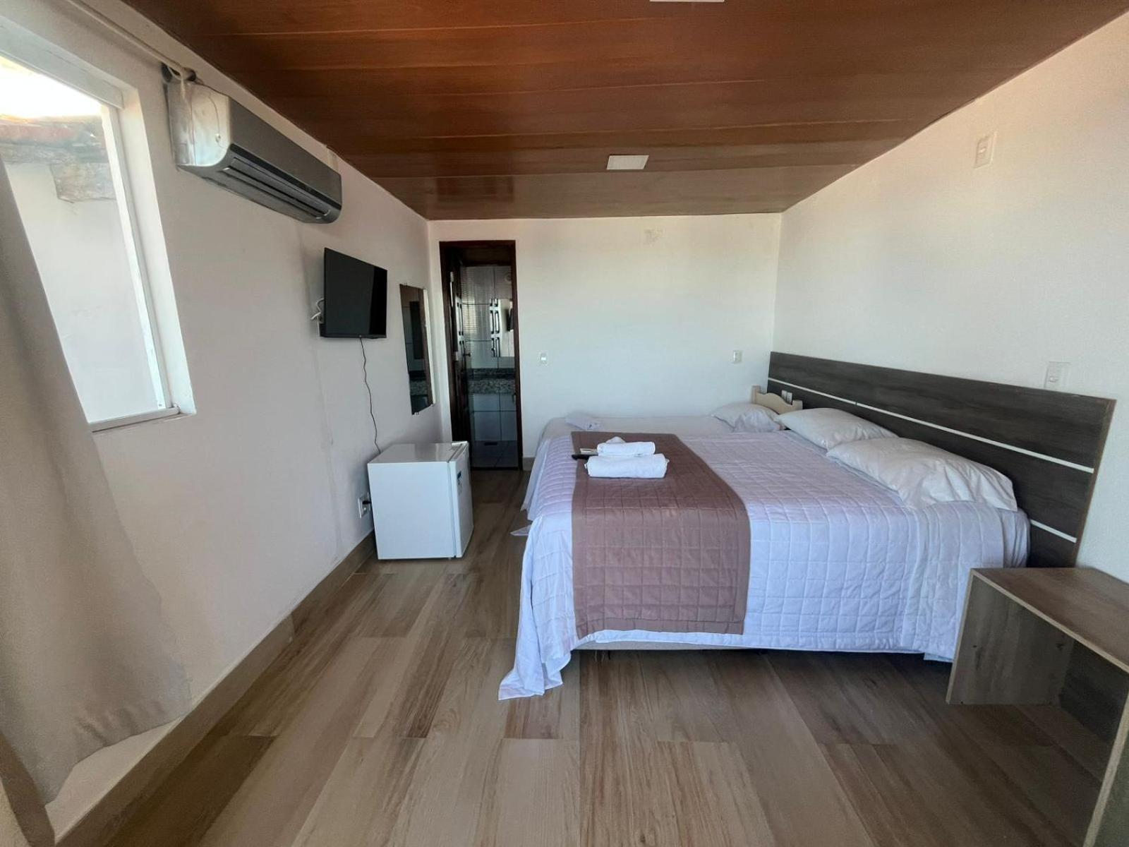 Quarto Triplo Superior com Vista Mar