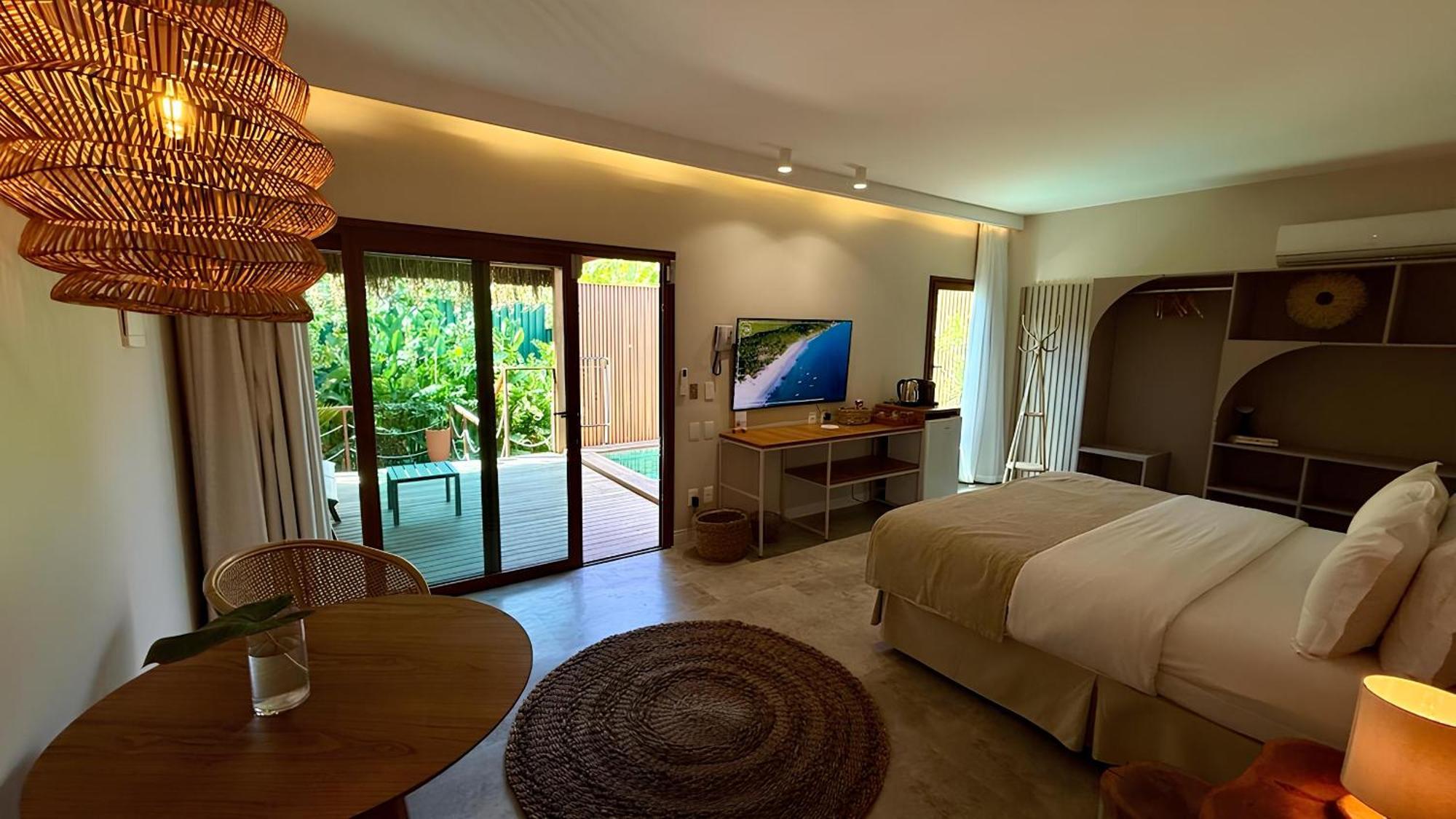Suite with Private Pool