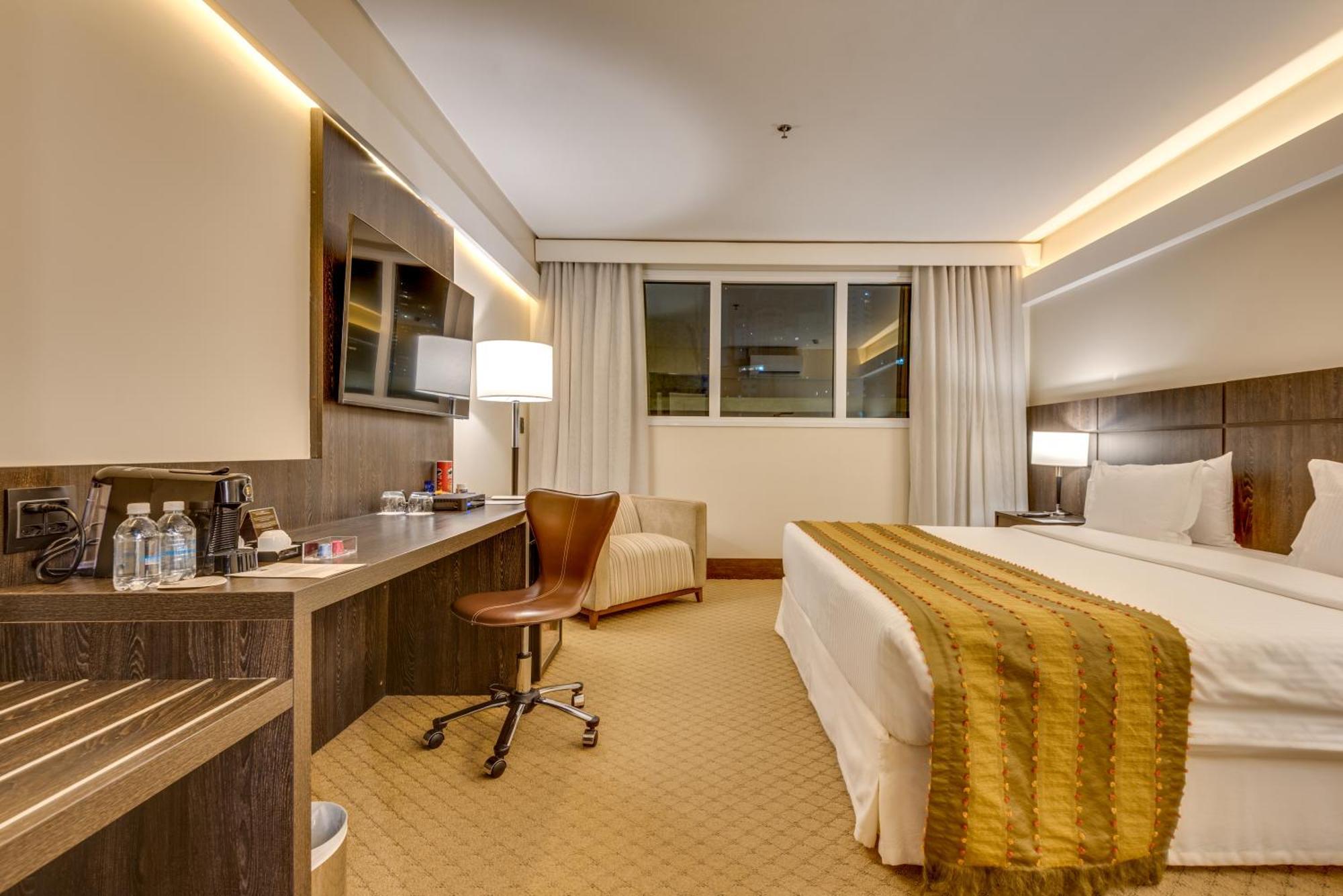 Suite Premium (2 Adultos)