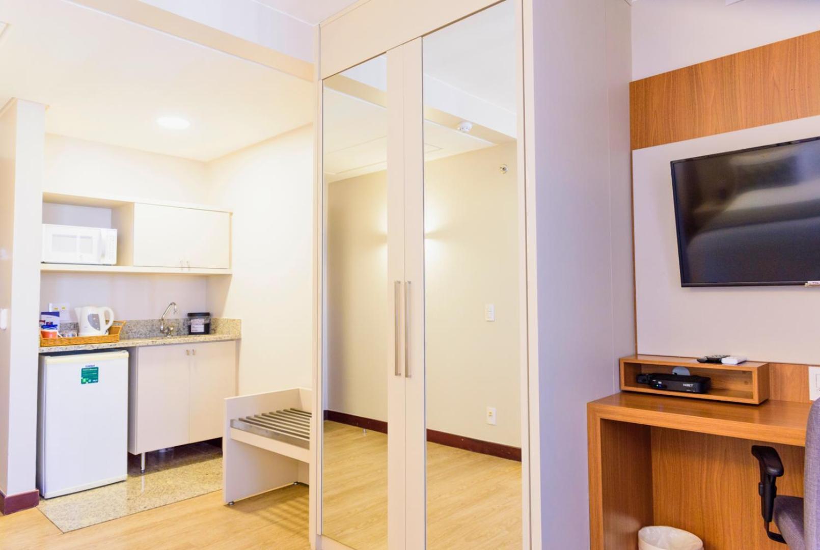 Suite Classe Empresarial (2 Adultos)