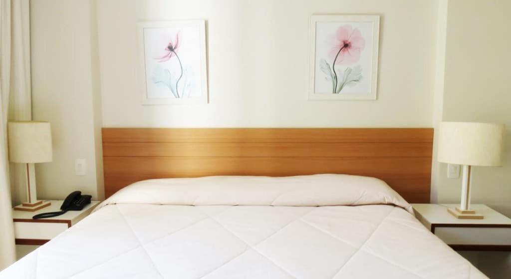 Quarto Duplo com Banheira de Hidromassagem