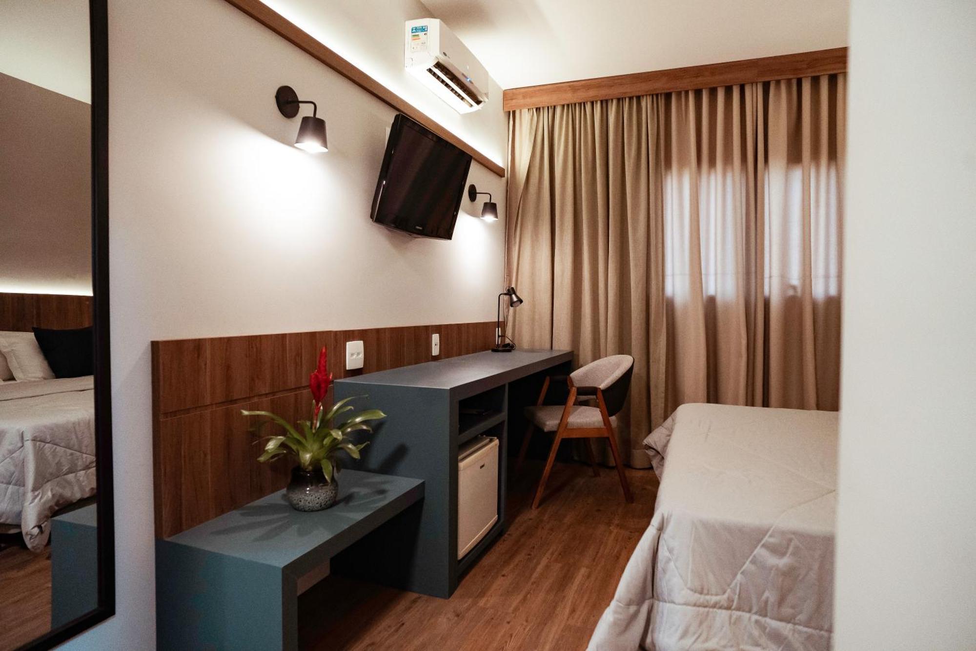 Quarto Queen Superior
