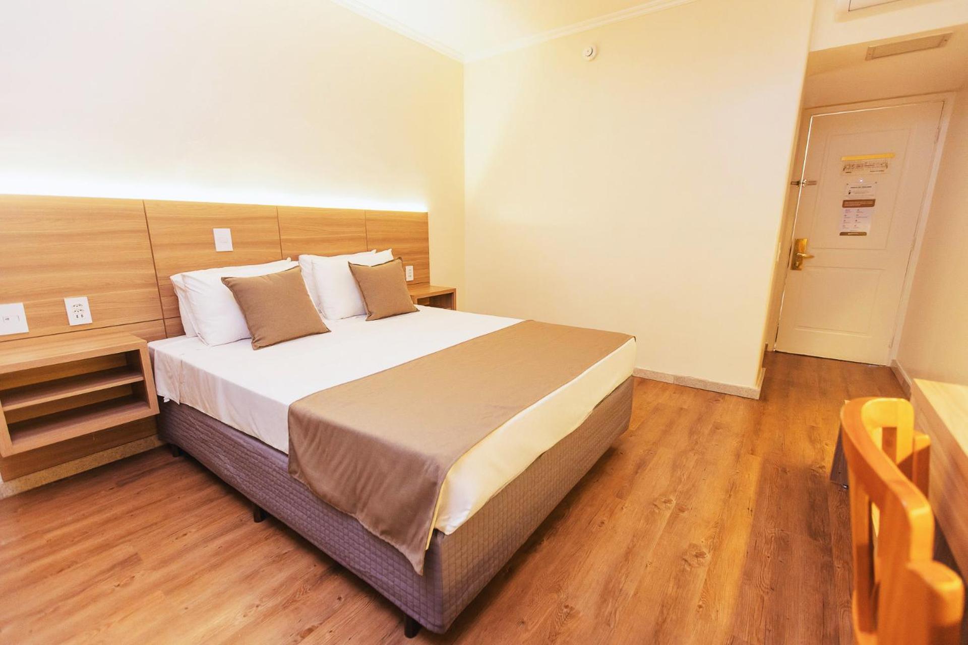 Quarto Queen Superior