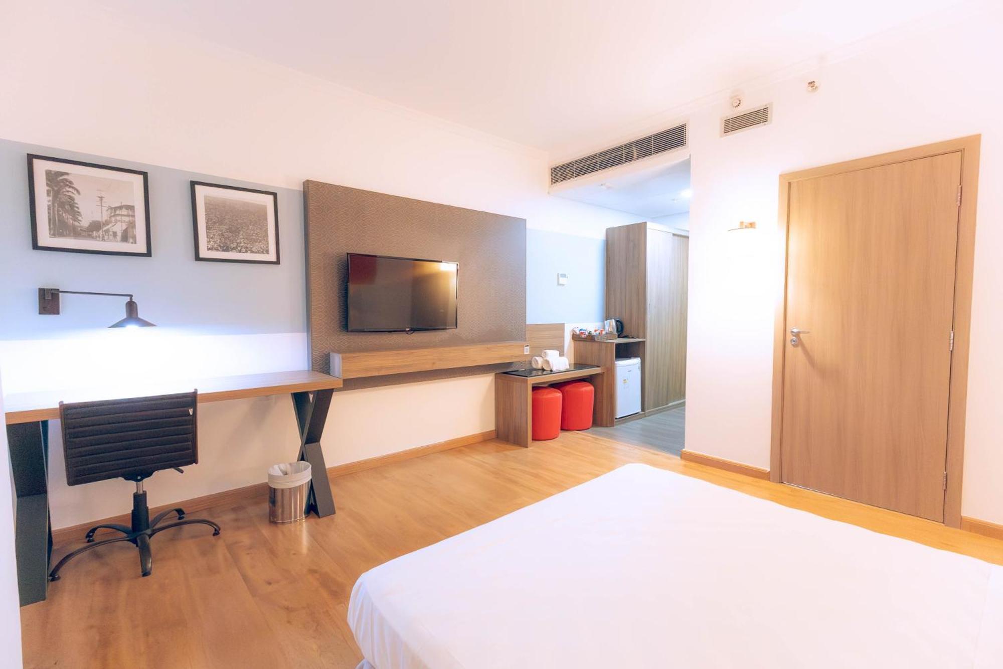 Quarto Queen com Acesso a Pessoas com Mobilidade Condicionada
