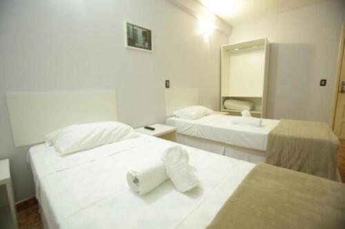 Quarto Twin com Casa de Banho Privativa