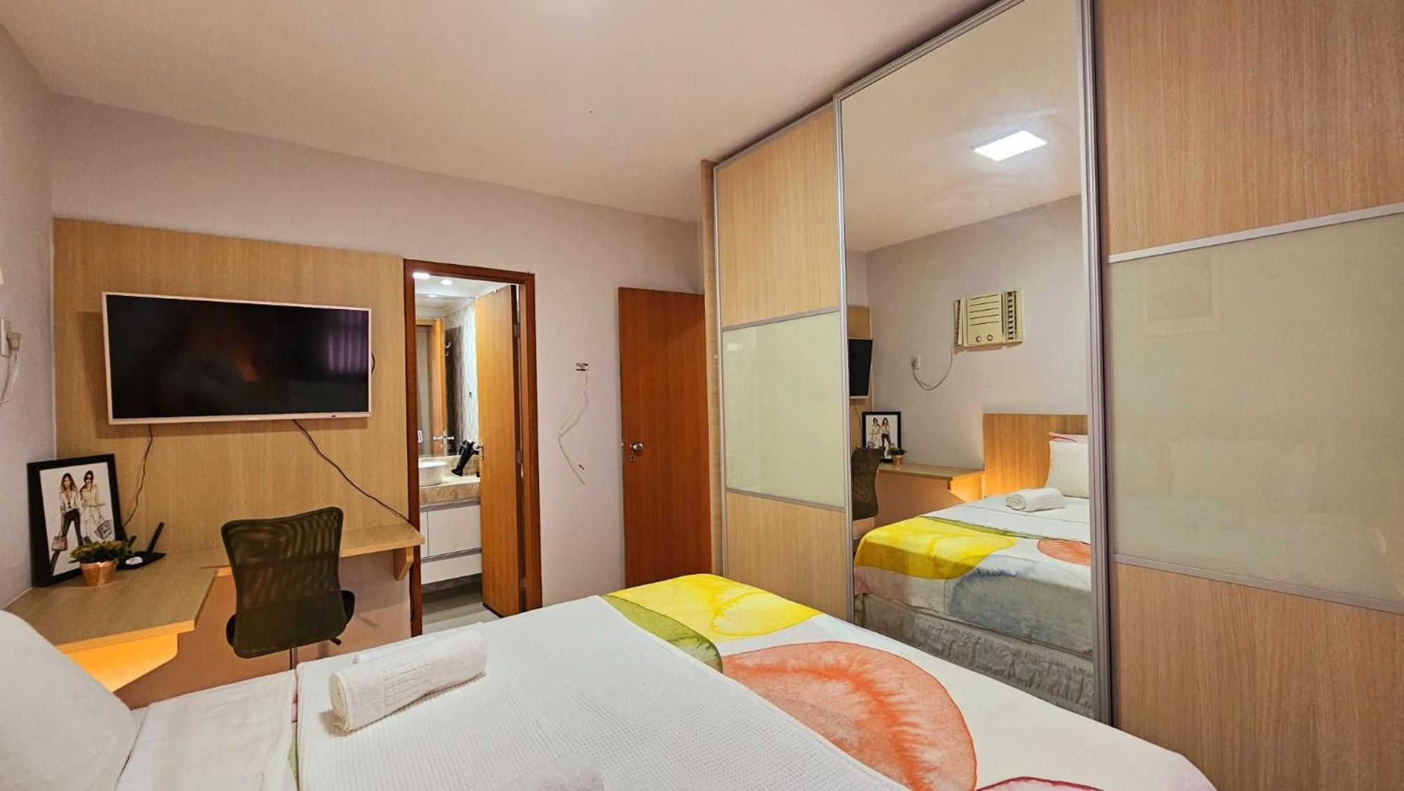 Apartamento Deluxe de 2 Quartos com Varanda