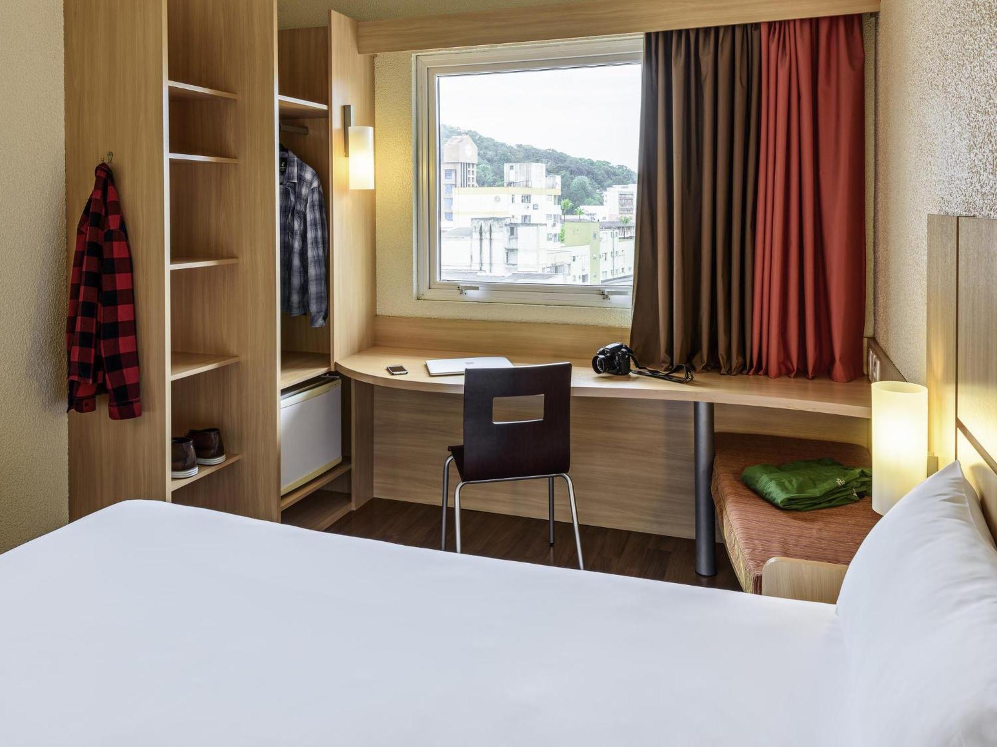 Apartamento Standard com 2 Camas Individuais