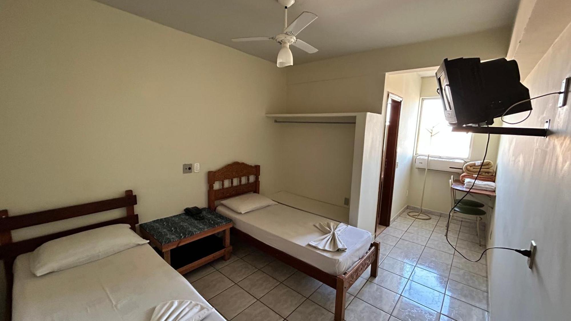 Quarto Twin
