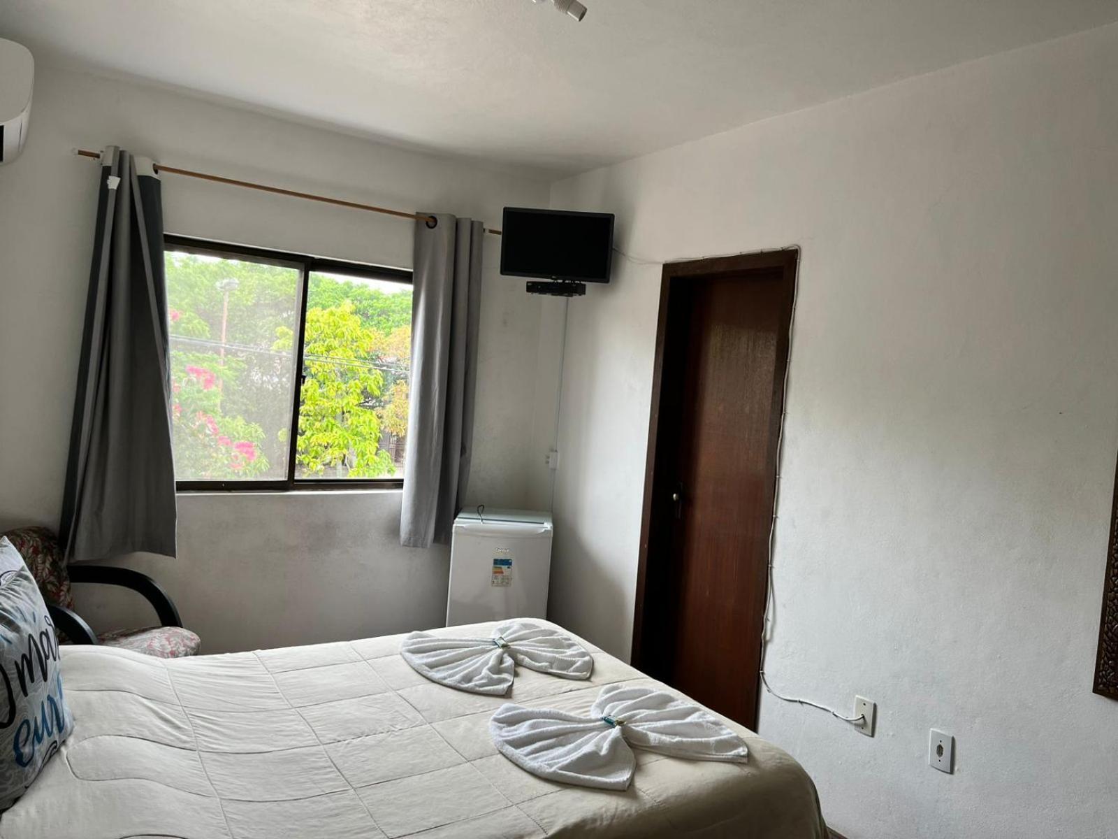 Quarto Duplo com Casa de Banho Privativa