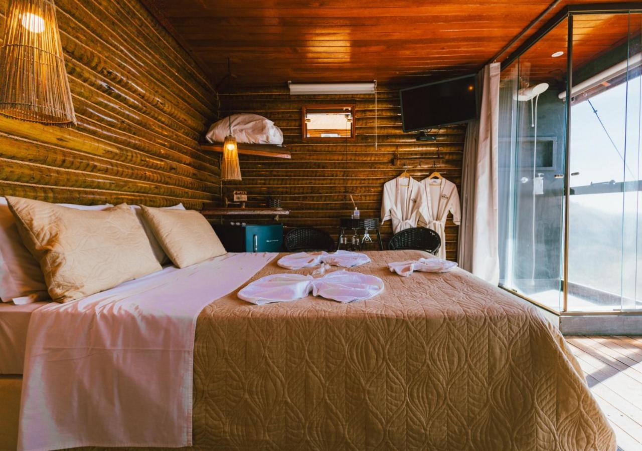 Bungalow Deluxe