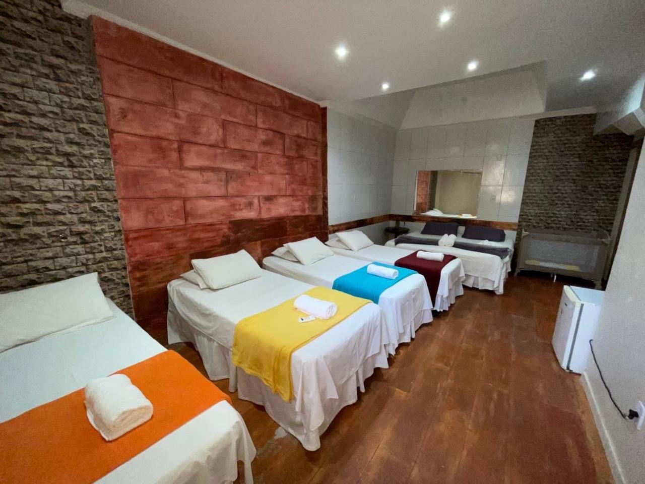 Quarto Familiar (6 Adultos)