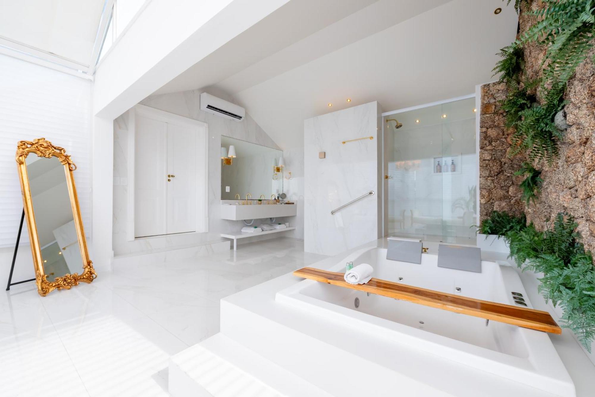 Suite com Vista Cidade