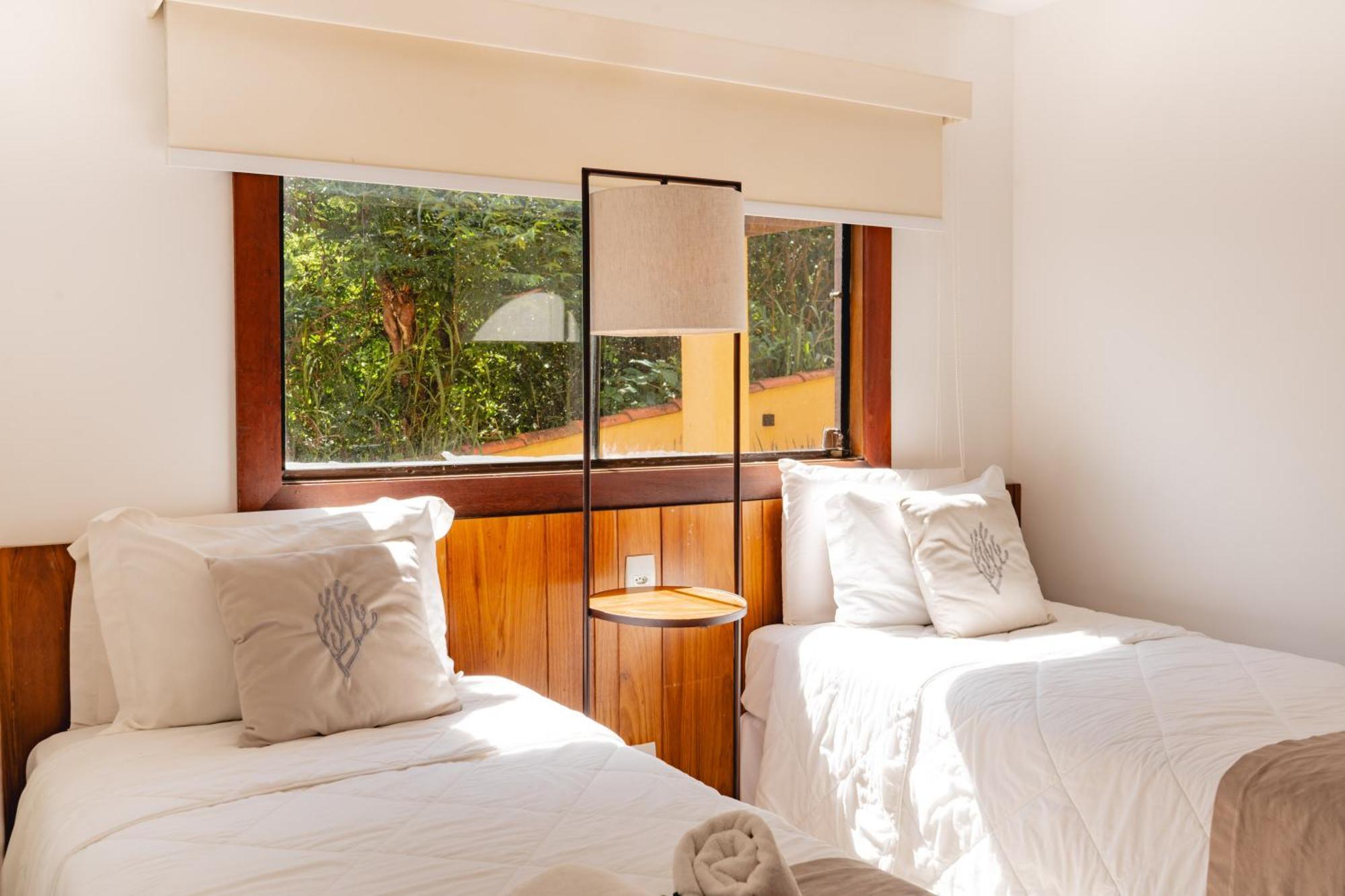 Quarto Quádruplo com Vista Mar