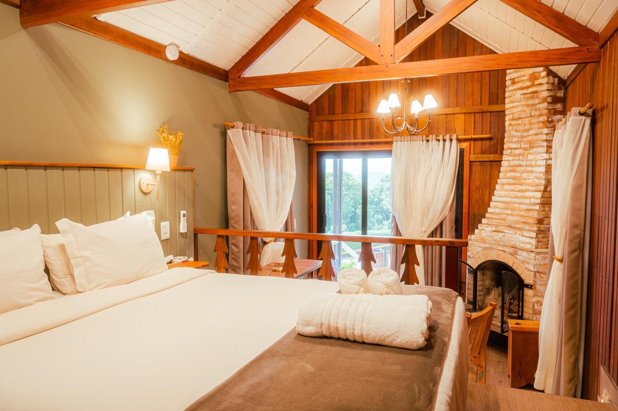 Quarto Queen Deluxe