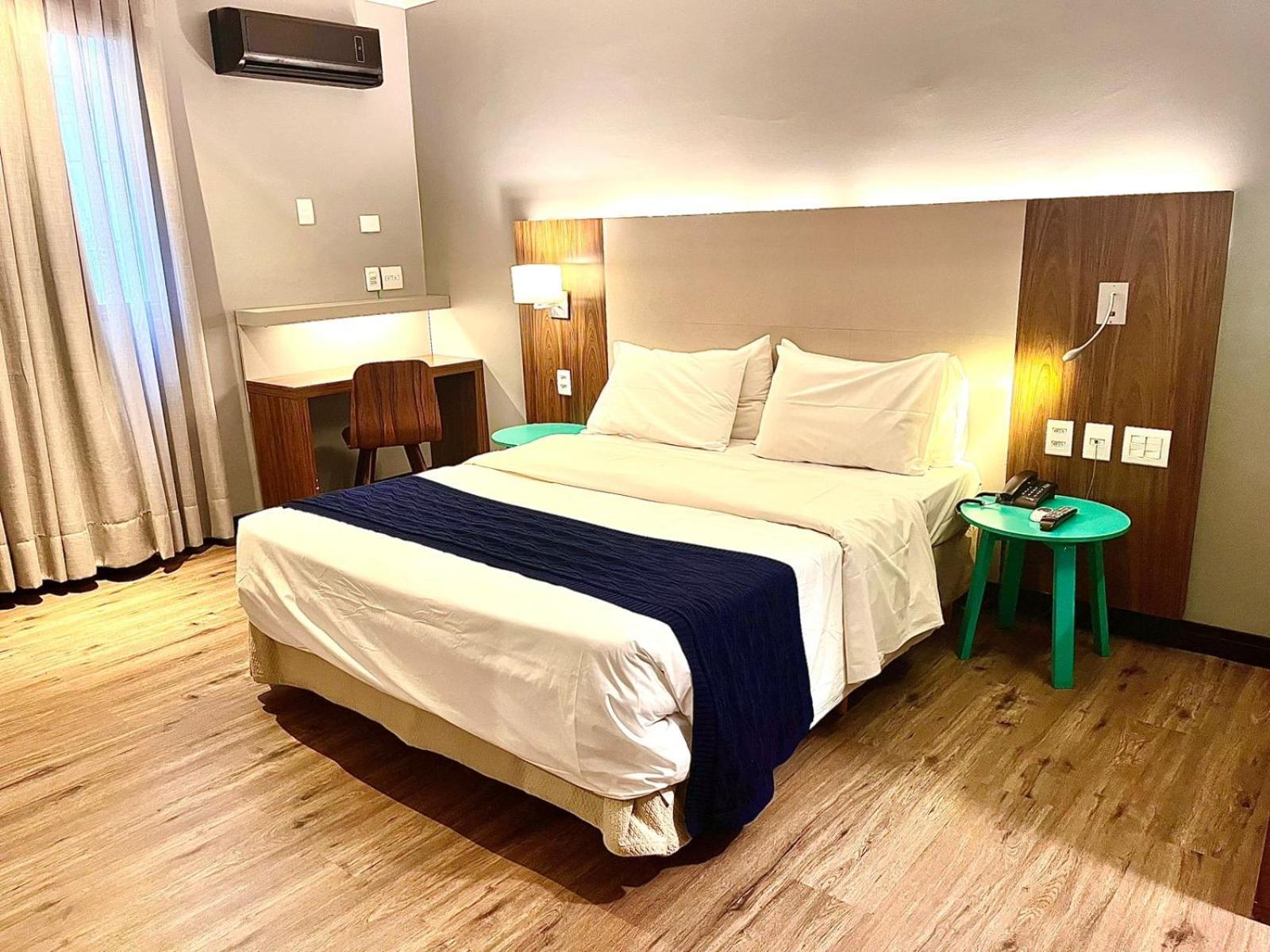 Quarto King Standard