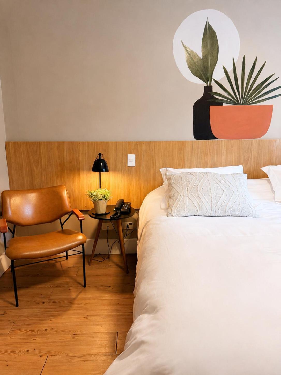 Suite com Varanda