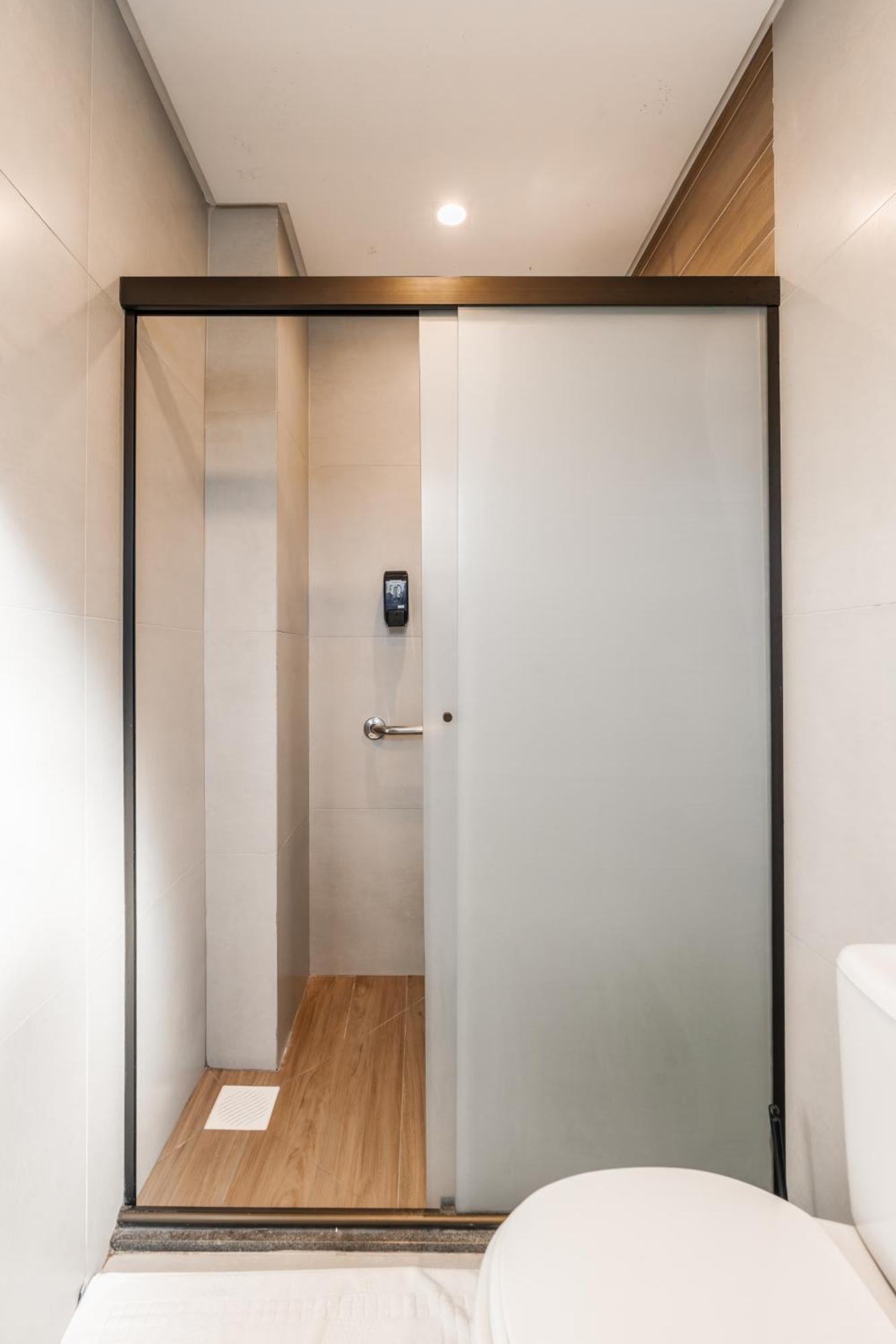 Suite com Varanda