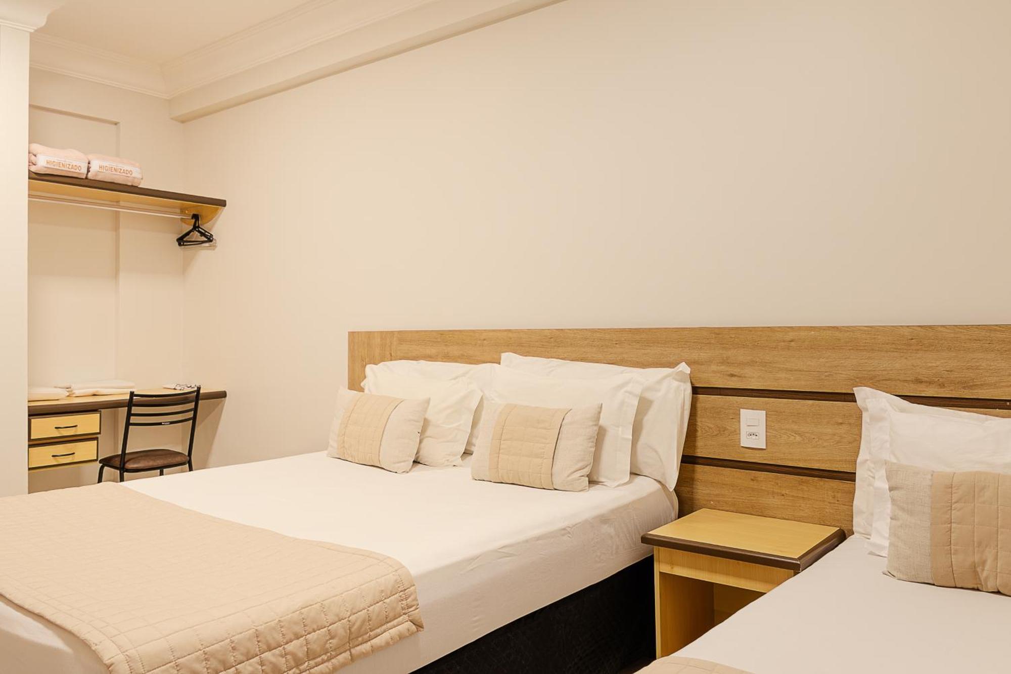 Quarto Triplo Luxo