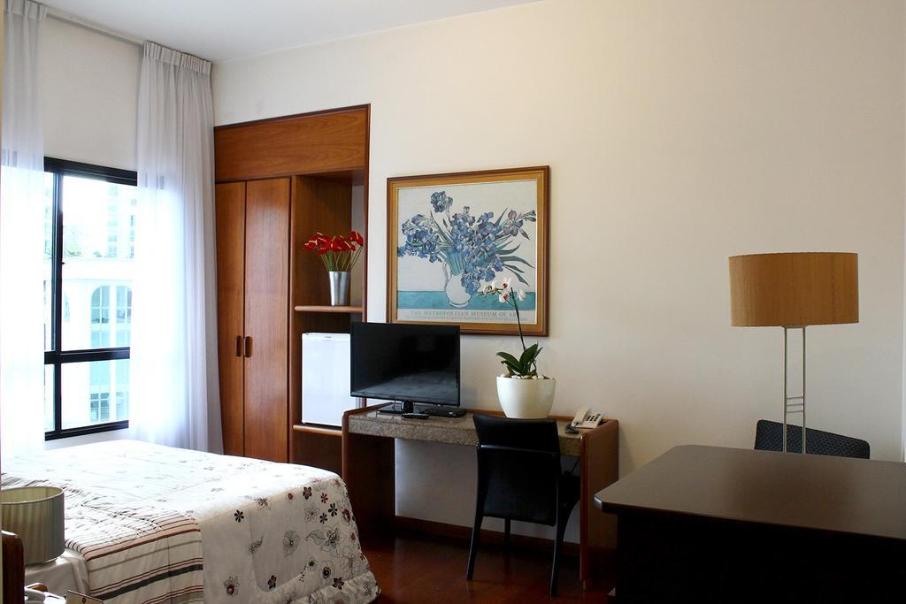 Quarto Duplo Standard