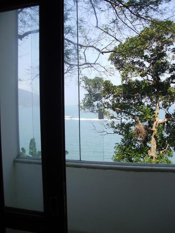 Quarto Duplo ou Twin com Pátio e Vista Mar