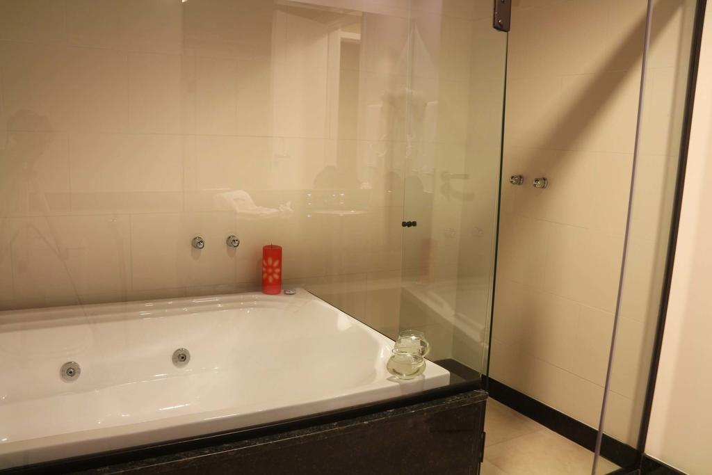 Double Room Spa Bath,1668084871:JPEG