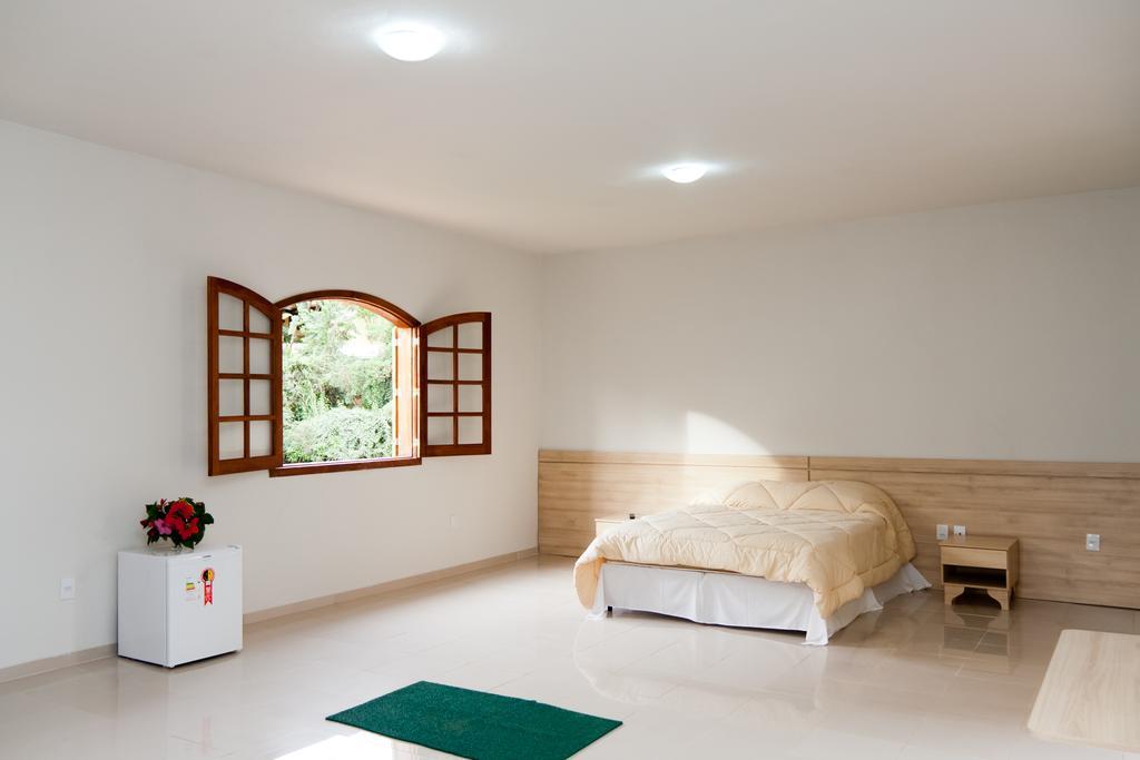 Quarto Triplo Standard