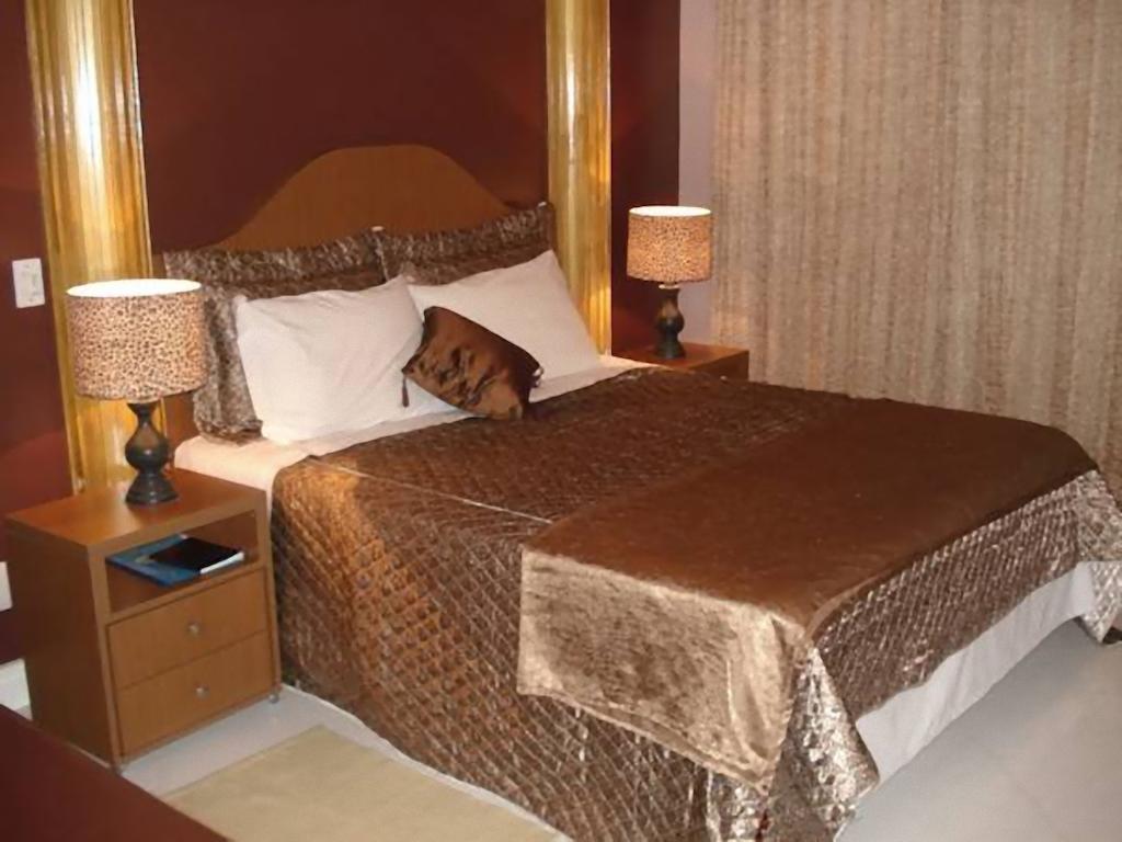 Quarto Standard com Vista Mar Parcial