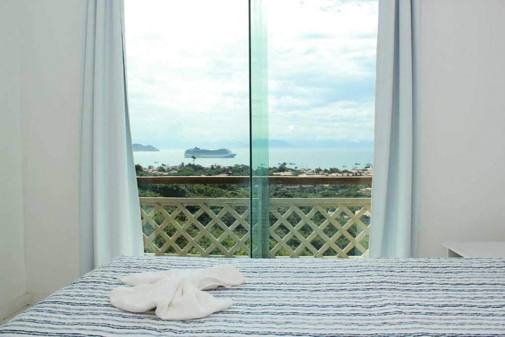 Quarto Duplo com Varanda e Vista Mar