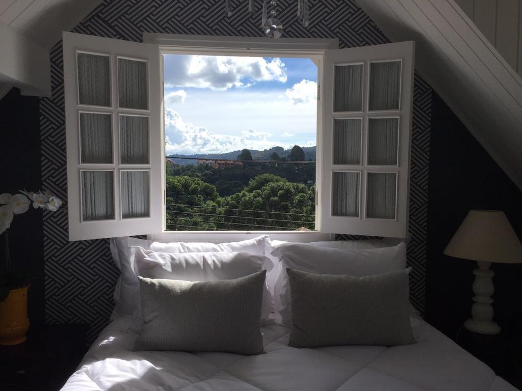 Quarto Duplo Superior com Vista Cidade