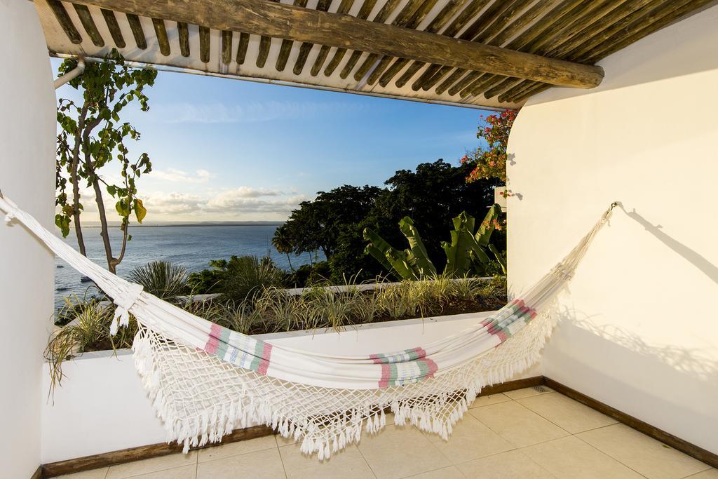 Suite Panorâmica com Varanda e Vista Mar e Pôr do Sol
